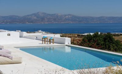 Luxury Villas by the Sea in Greece –